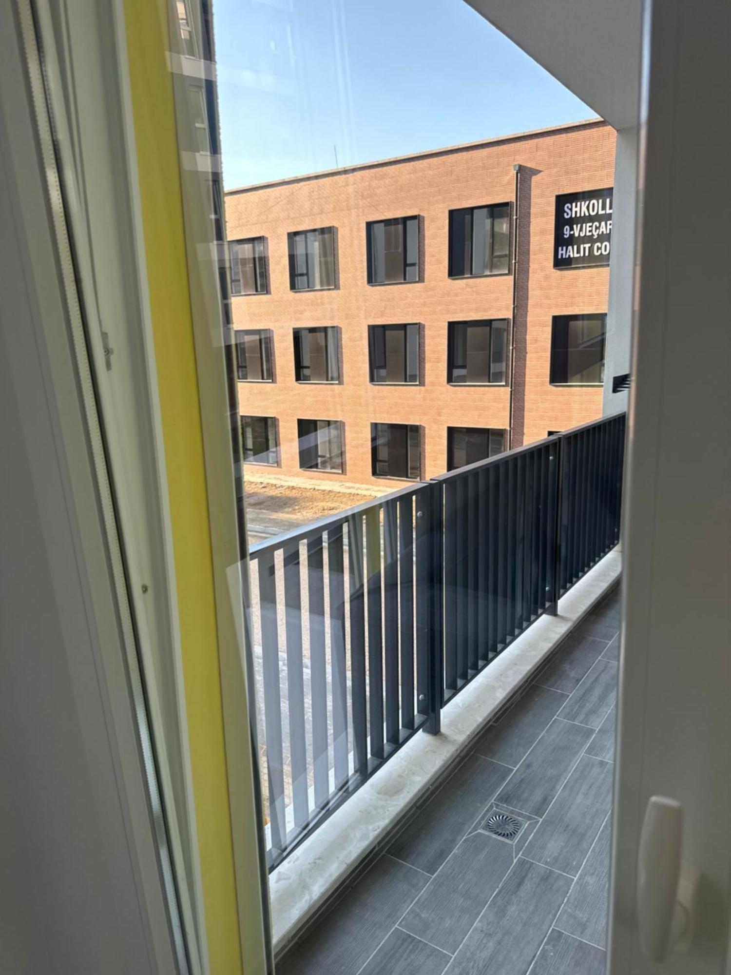 Bratti'S Apartment Near Tirana Center And Mother Teresa Airport Exteriör bild