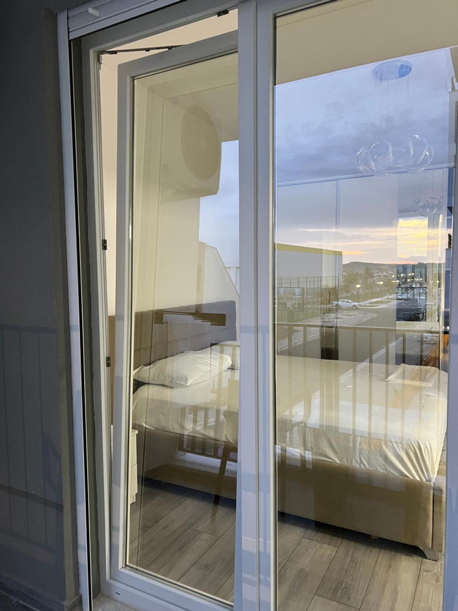 Bratti'S Apartment Near Tirana Center And Mother Teresa Airport Exteriör bild