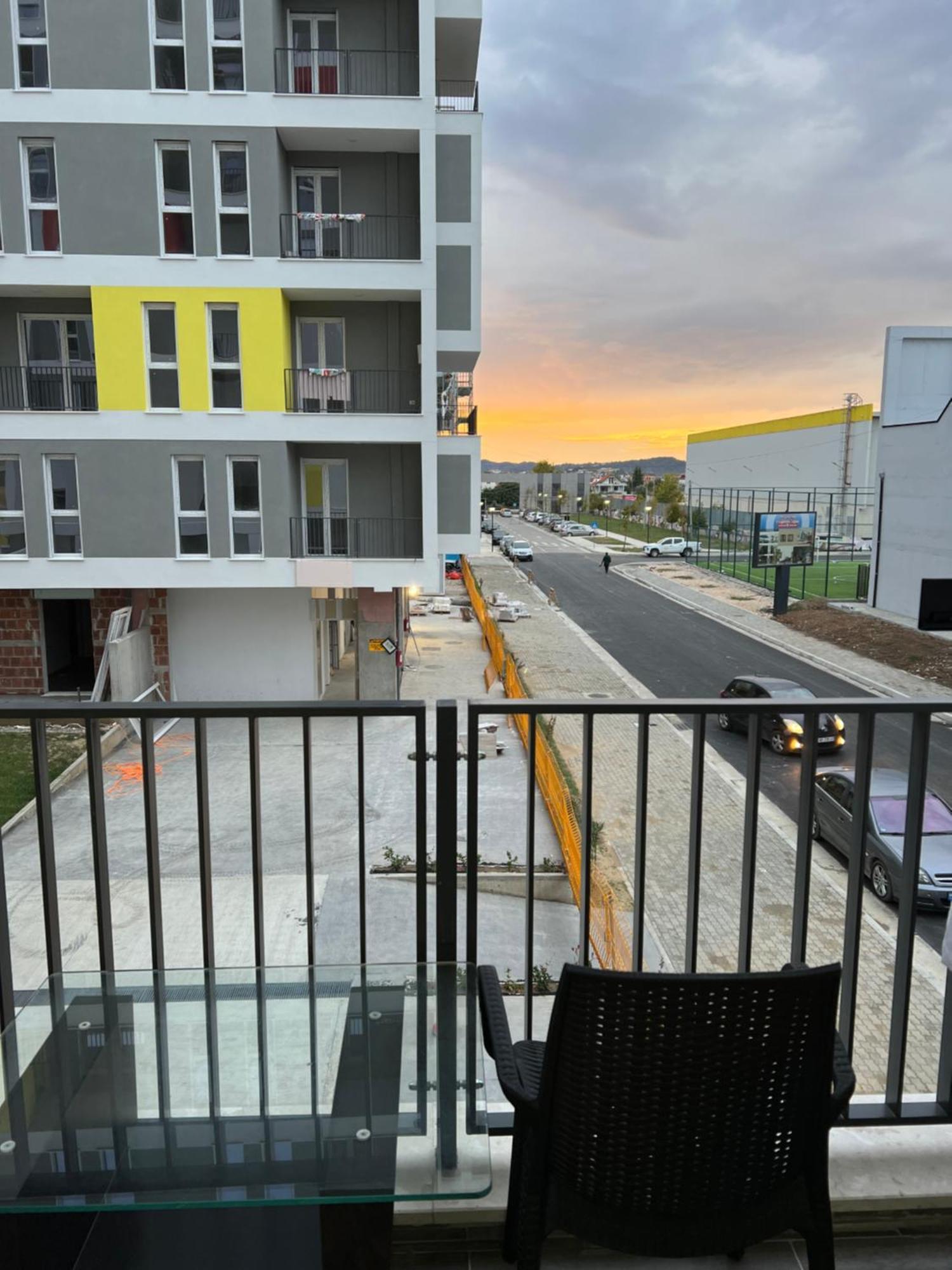 Bratti'S Apartment Near Tirana Center And Mother Teresa Airport Exteriör bild