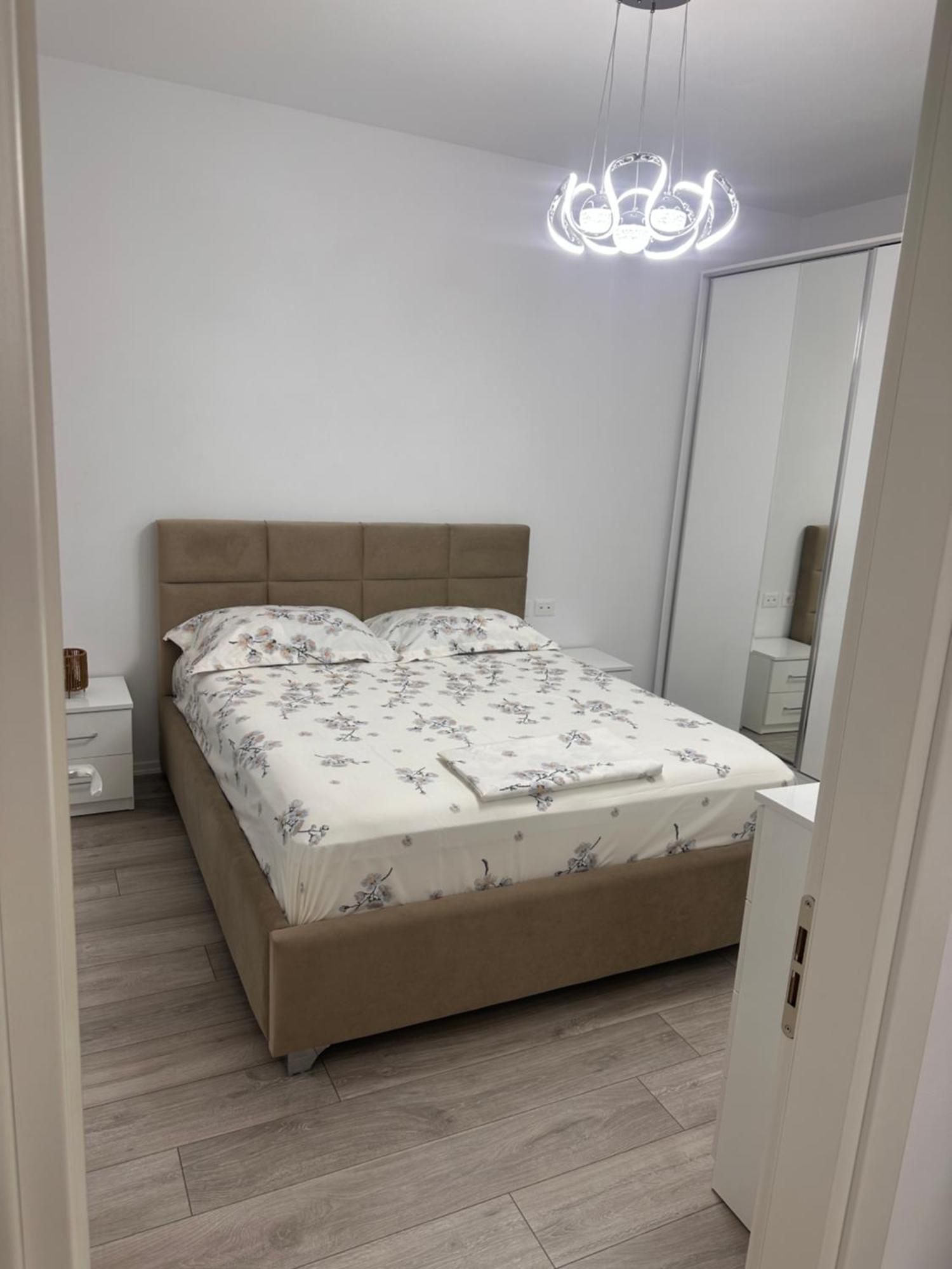 Bratti'S Apartment Near Tirana Center And Mother Teresa Airport Exteriör bild