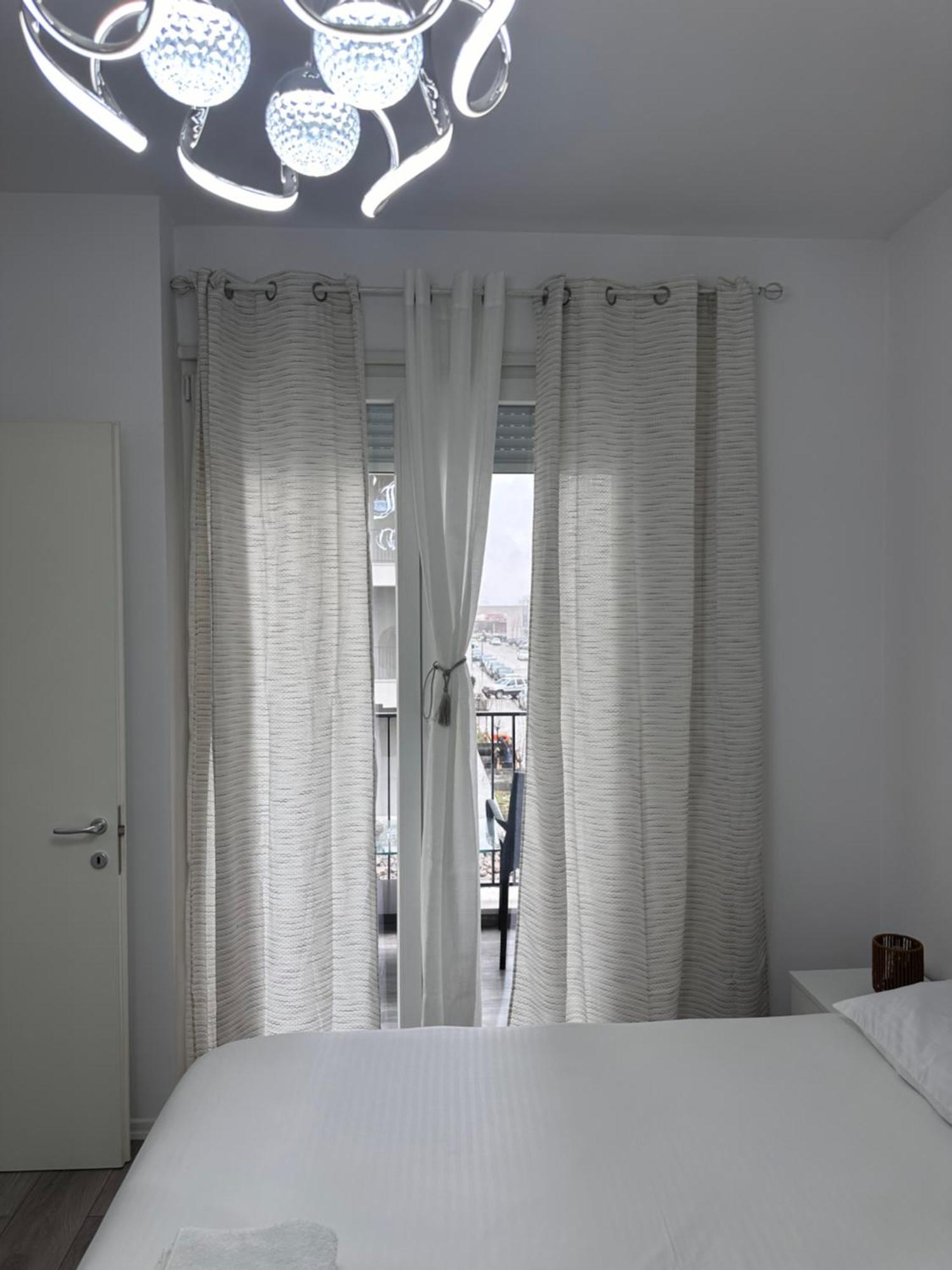 Bratti'S Apartment Near Tirana Center And Mother Teresa Airport Exteriör bild